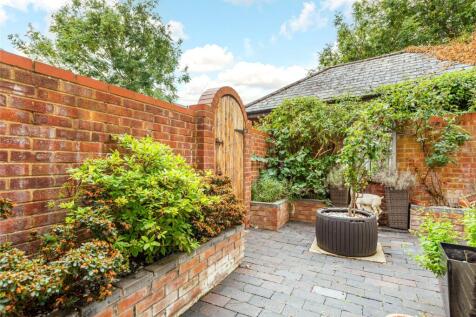 Courtyard Garden
