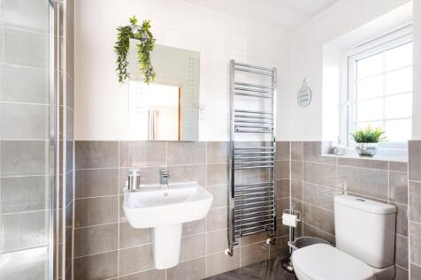 En Suite Shower Room