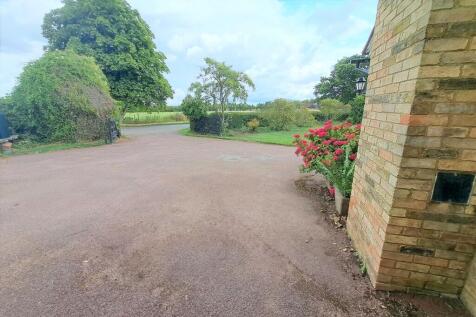 driveway parking ...
