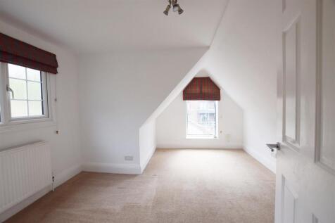 bedroom2.JPG