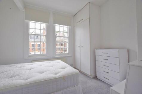 Bedroom_inPixio.jpg