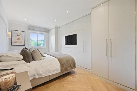 RCLR- 6 portland court- bedroom 3 (1).jpg