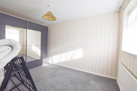Bedroom2_inPixio - Copy.jpg