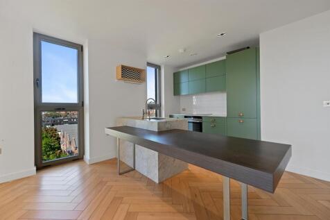 RCLR- 704 lessing building- kitchen 6 (1).jpg