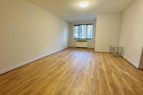 Lounge 1_inPixio.jpg