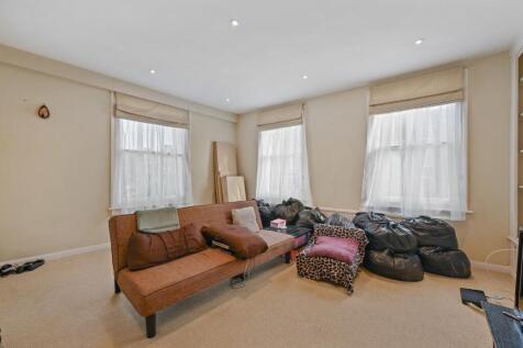 REE - Flat 3, 77 The Grove - ReceptionA3 (1).jpg