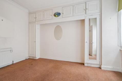 61 Leyton road SW19 010.jpg