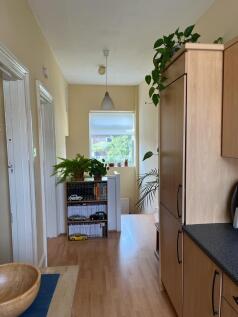 Kitchen 3.jpg