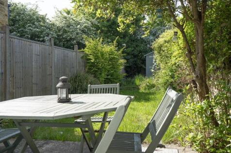 44, Cavendish Road SW19 external 3.jpg