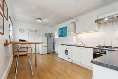 59b Kingston Road SW19  kitchen 1.jpg