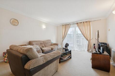 23 Viscount point, 199 The broadway, sw19 receptio