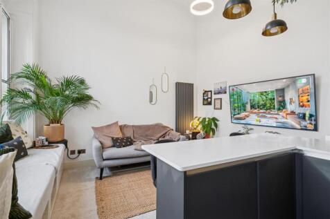 13 Horatio Place reception 01.jpg