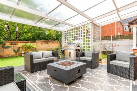 Covered Terrace