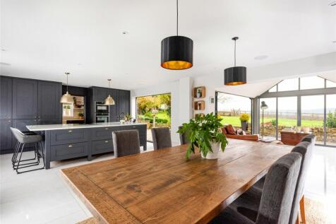 Kitchen/Bfast/Din