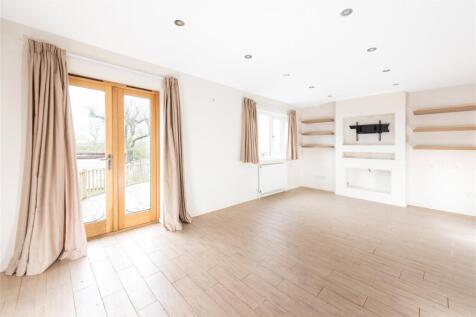 Dining/Sitting Room