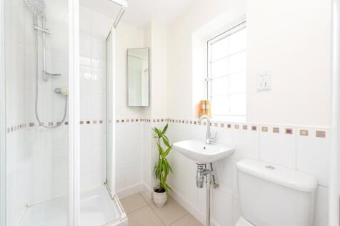Bed Four En Suite