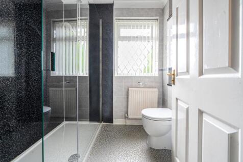 First Floor Shower