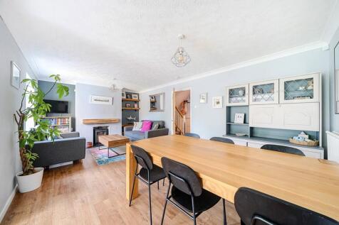 Dining/Family Room