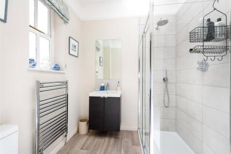 Bedroom Two En Suite