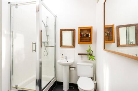 Bed Four En Suite