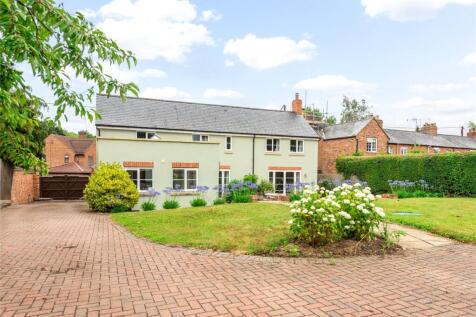 Rear/Driveway