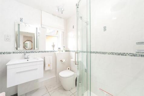 Bed Two En Suite