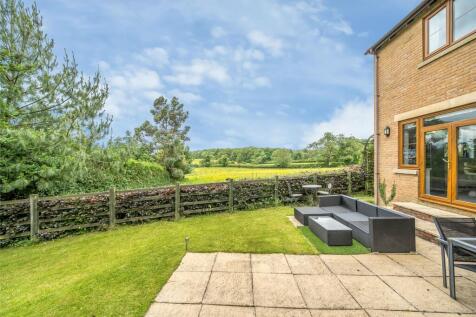 Rear Garden and View