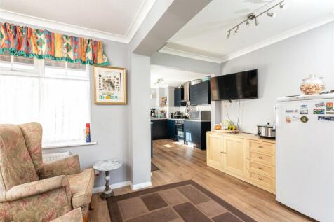 Brkfast/Family Room