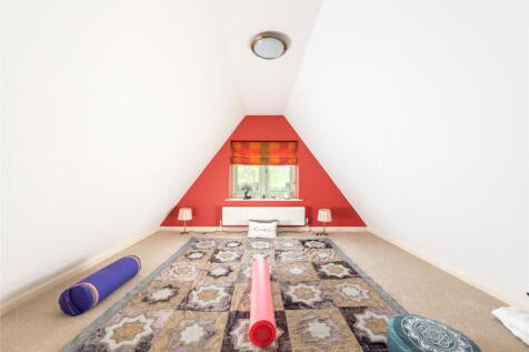 Studio Room