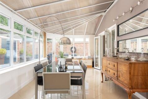 Conservatory/Dining