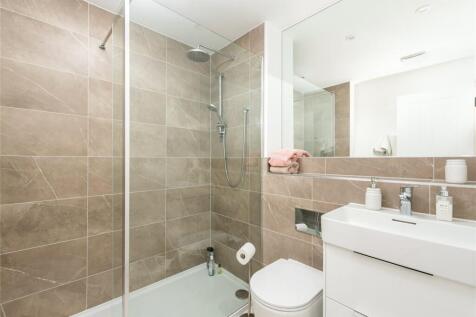 Bed 2 En Suite