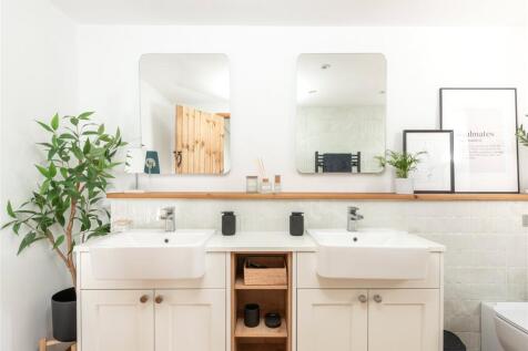 Vanity Wash Basins