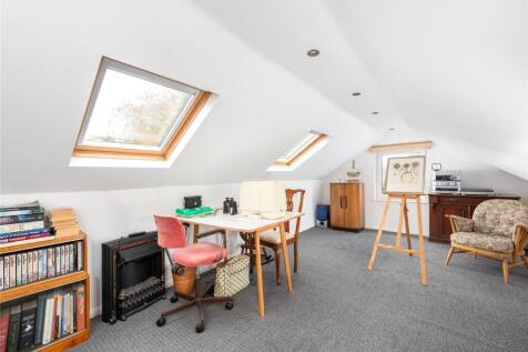 Bedroom 4/Hobby Room