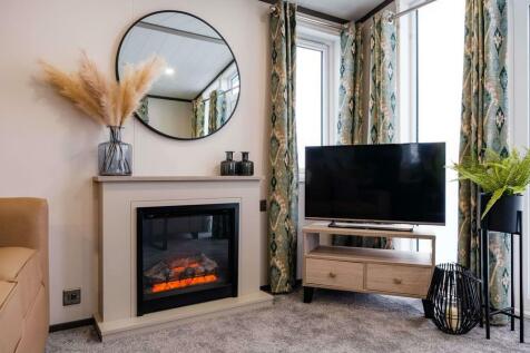 Victory-Riverwood-fireplace.jpg