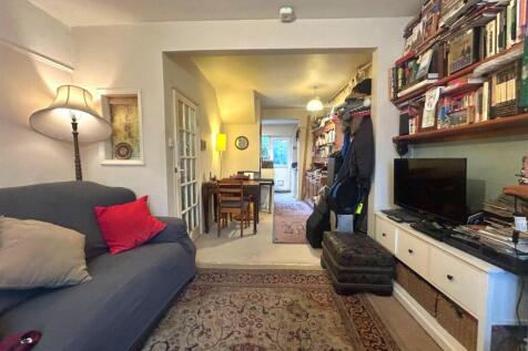 New Lounge 2.jpg