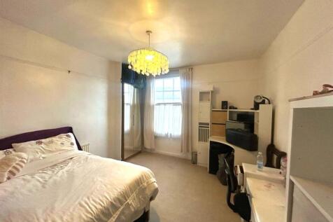 Main Bedroom New.jpg