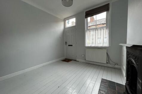 New Lounge 1.jpg