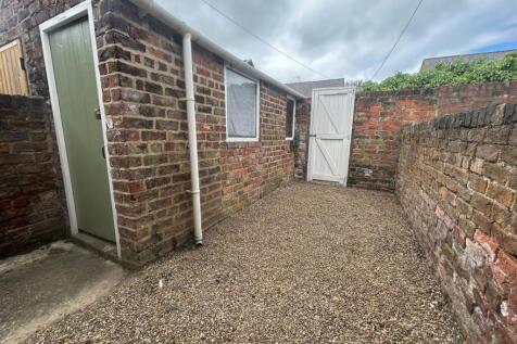 Rear Courtyard.jpg