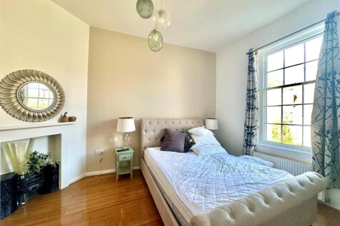 Bedroom.jpg