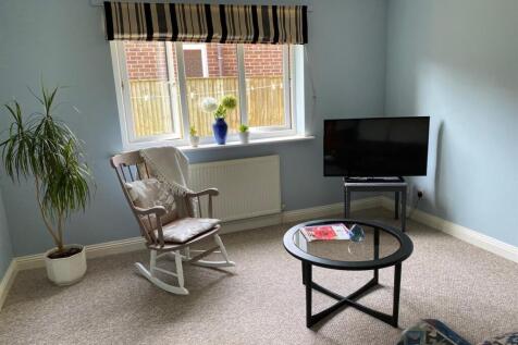 Family Room.jpg