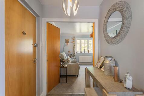 Apt_5_Beverley_House_71.jpg