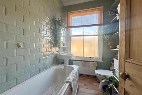 New bathroom photo.jpg