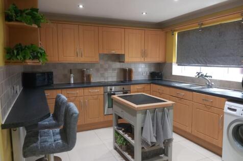 Kitchen 3.jpg