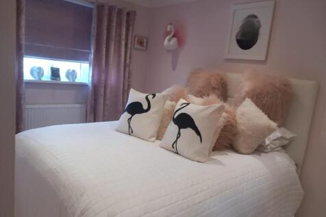 Main Bedroom 3.jpg
