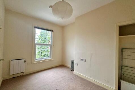 10 Scarcroft  5.jpg