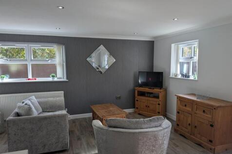 PHOTO-2025-10-06-12-40-51 (7).jpg