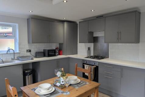 PHOTO-2025-10-06-12-40-51 (6).jpg