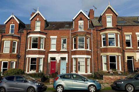 Front of property.jpg