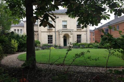 WhatsApp Image 2025-11-19 at 14.47.45.jpeg