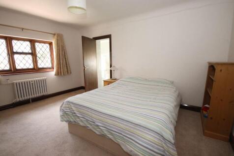 Bedroom.JPG